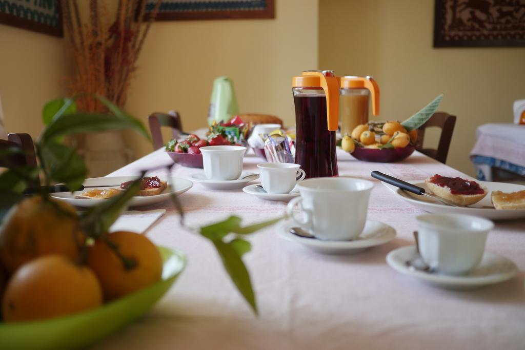 Bed And Breakfast Le Camelie Alguer Exterior foto