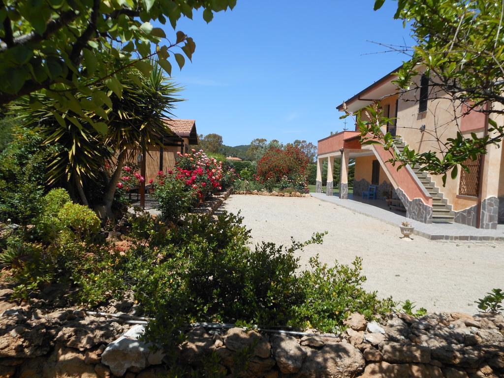 Bed And Breakfast Le Camelie Alguer Exterior foto